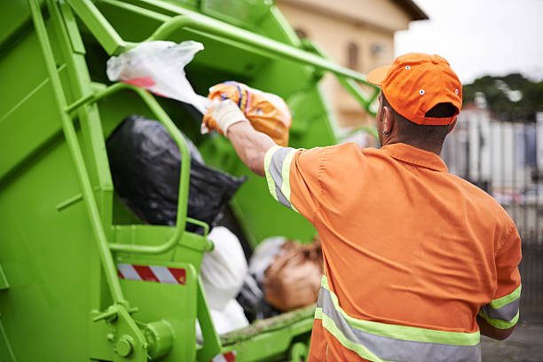 Property Management Cleanouts in Eastpoint, FL
